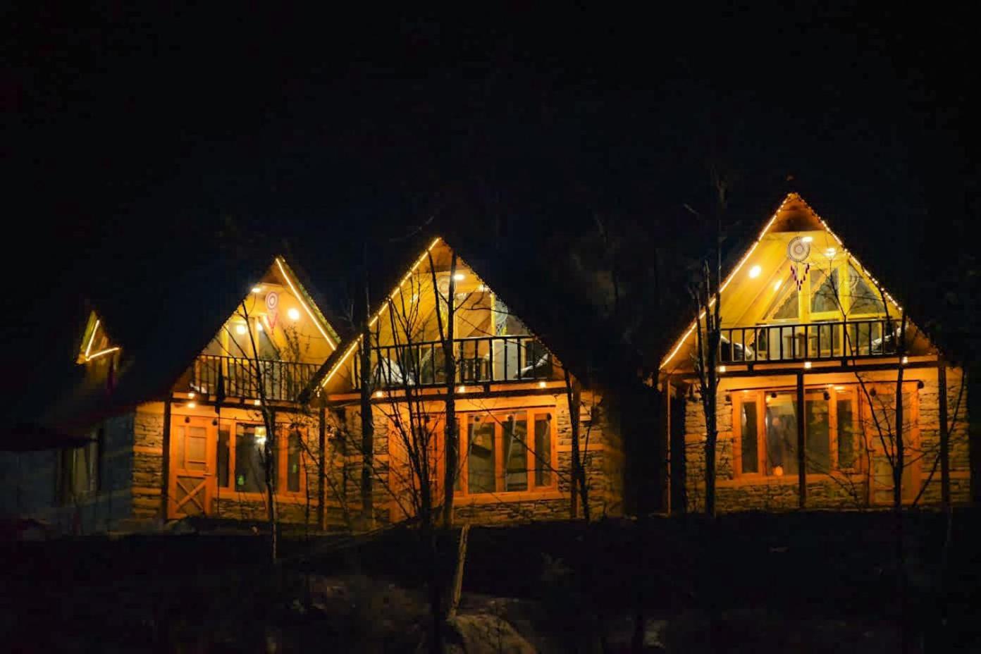 Sainj Riverside Cottages Extérieur photo