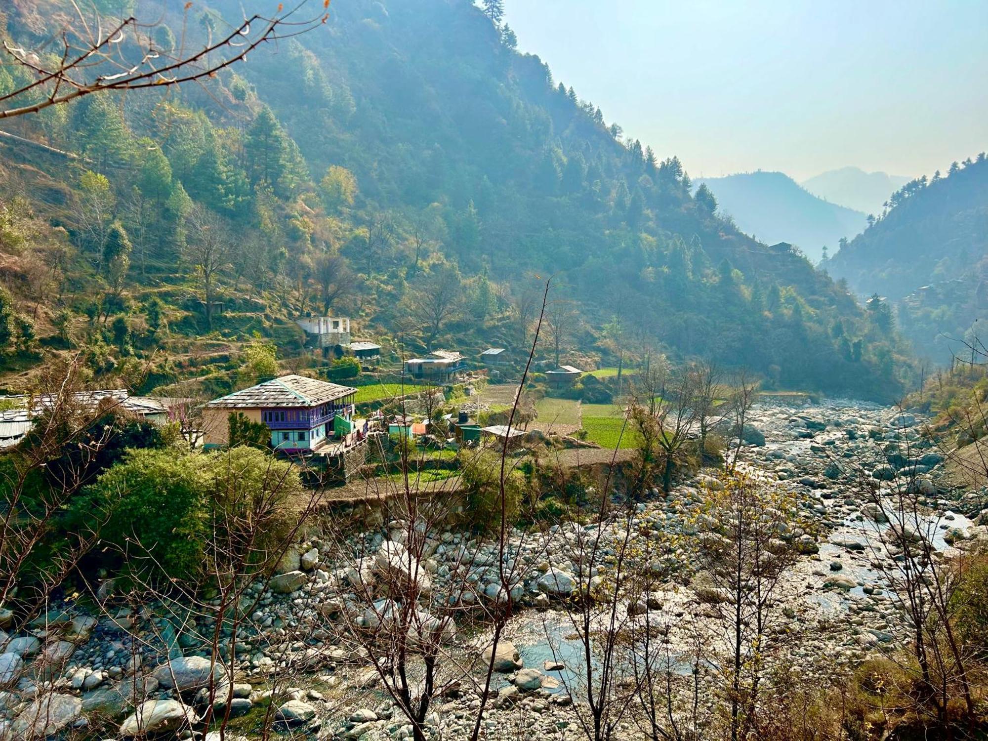 Sainj Riverside Cottages Extérieur photo