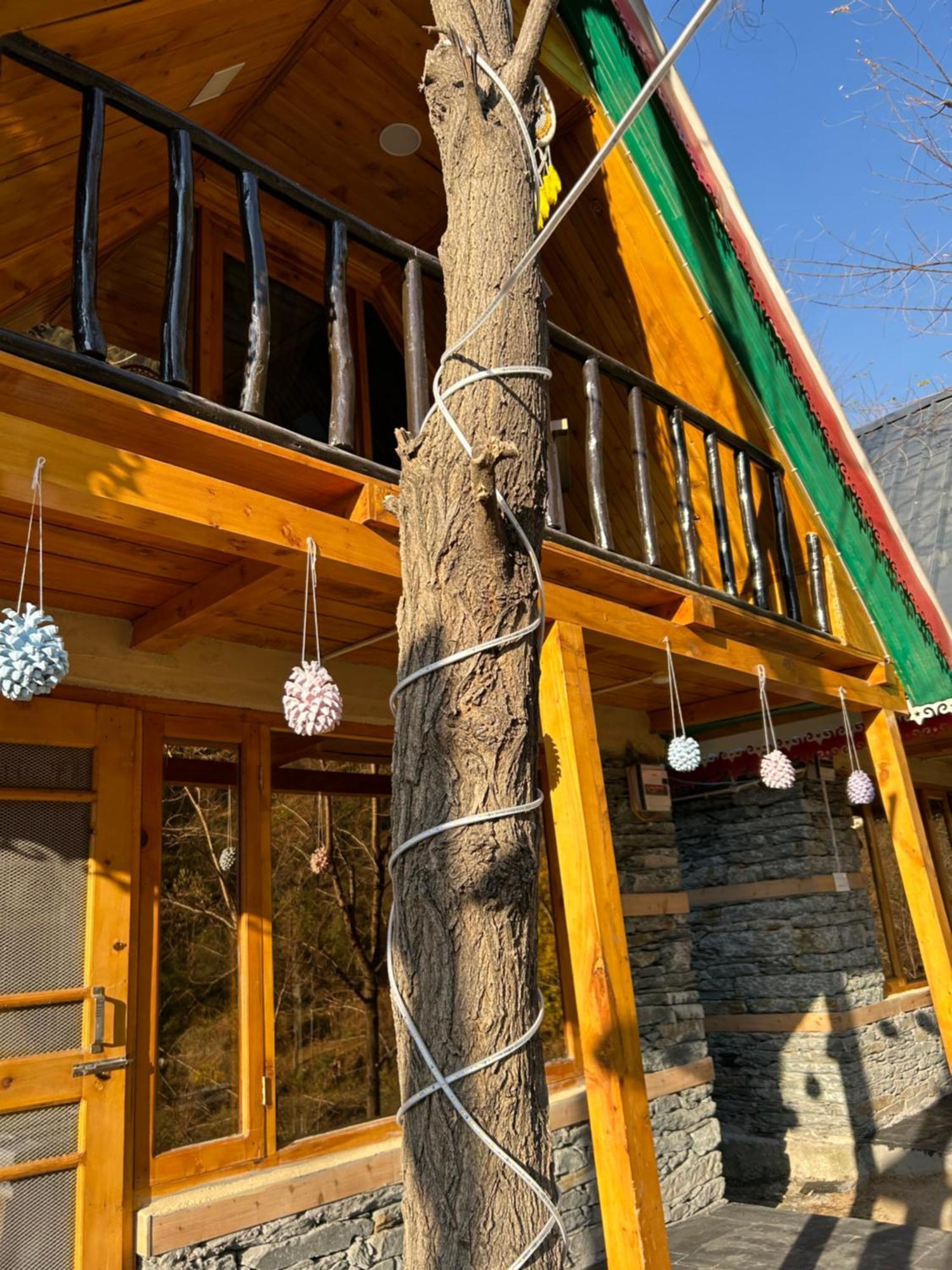 Sainj Riverside Cottages Extérieur photo